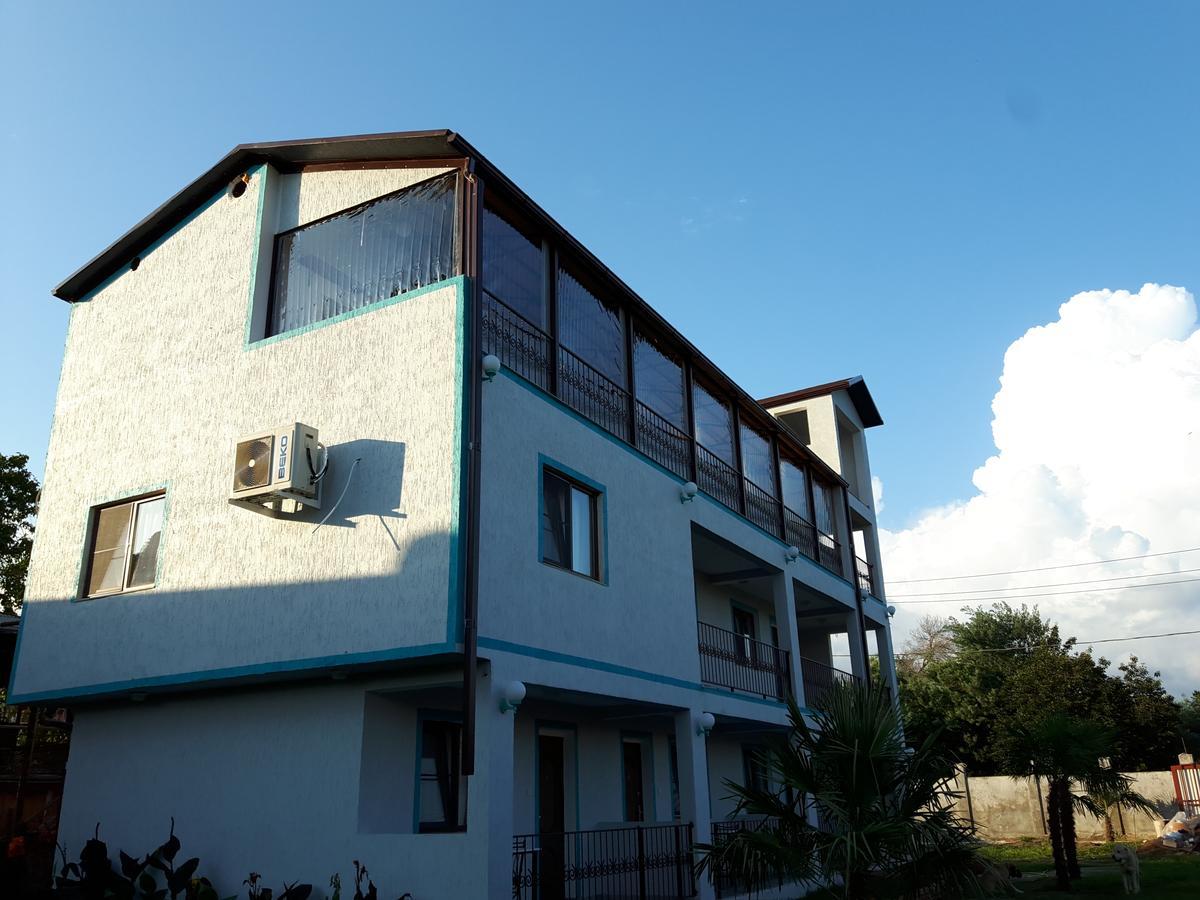 Apsa Butik Hotel Sochumi Exterior foto
