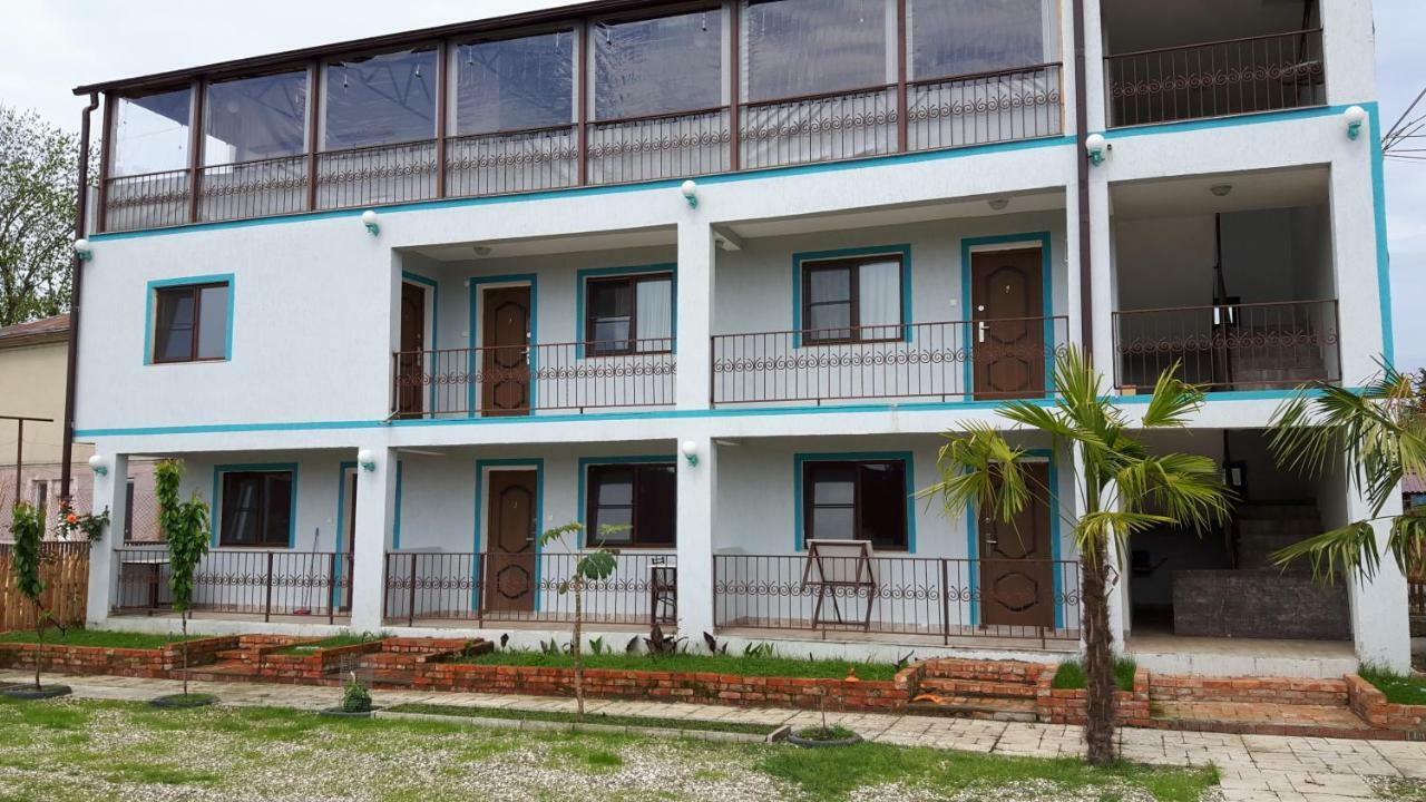 Apsa Butik Hotel Sochumi Exterior foto